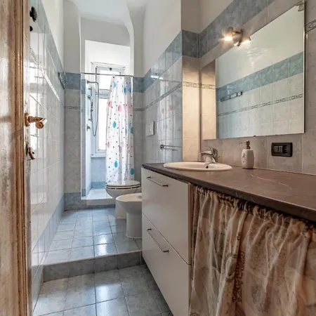 Apartment Claudio Flat - Metro Re Di & Wi-fi *