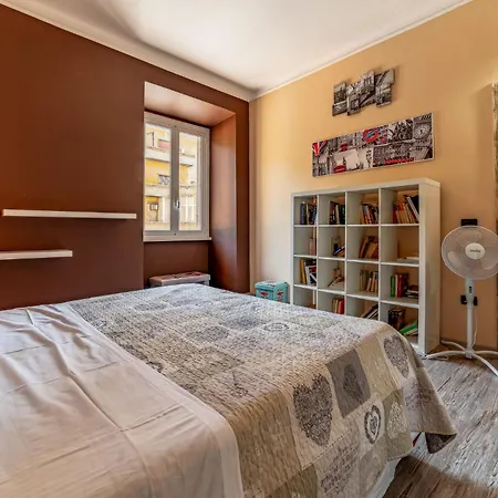 Claudio Flat - Metro Re Di & Wi-fi Apartment Rom