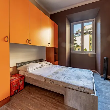 Claudio Flat - Metro Re Di & Wi-fi Apartment Rom